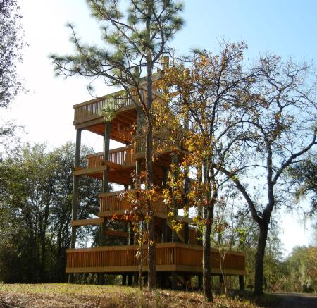 Withlacoochee River Park ovservation tower